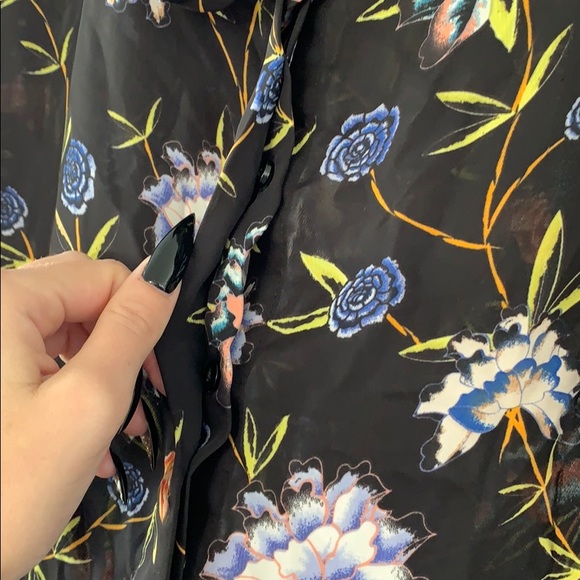 Collared tank top - Picture 3 of 3